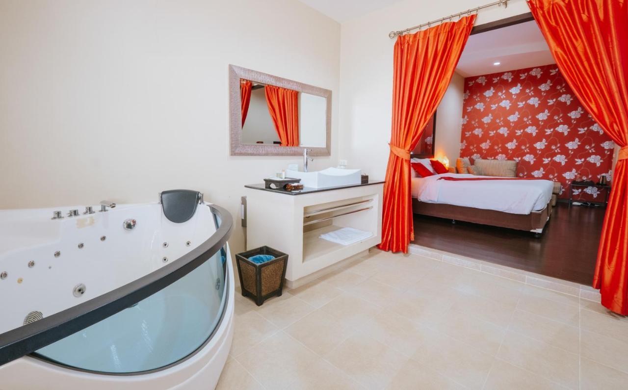 The Desiign Hotel - Sha Si Maha Phot Екстер'єр фото
