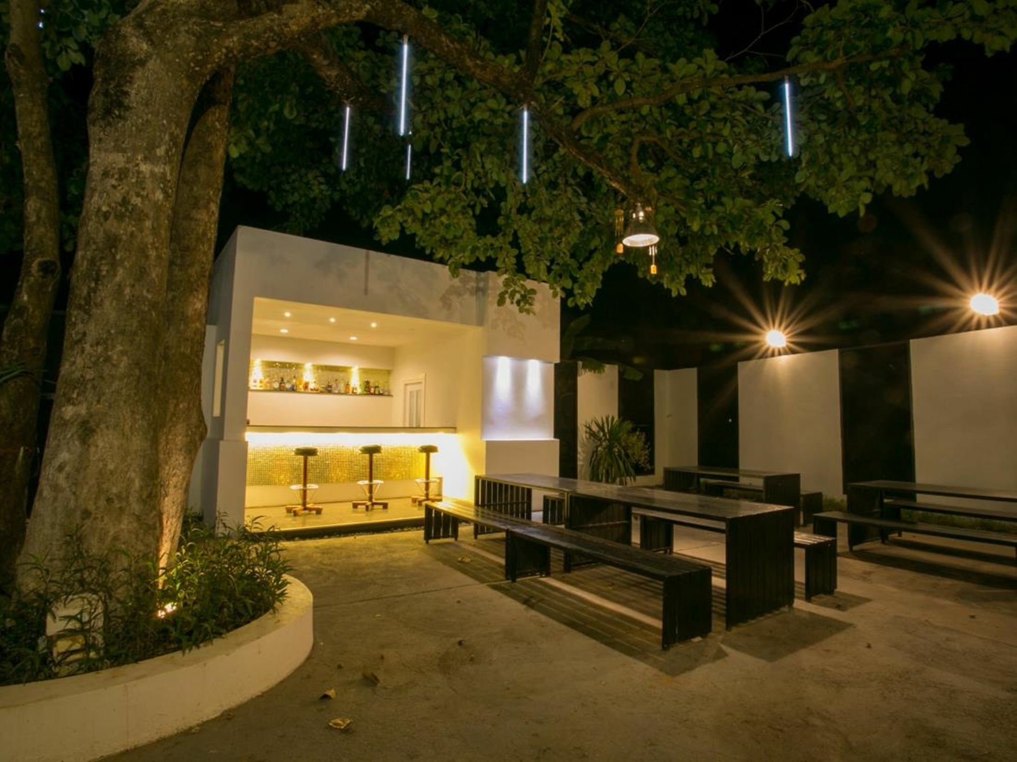The Desiign Hotel - Sha Si Maha Phot Екстер'єр фото